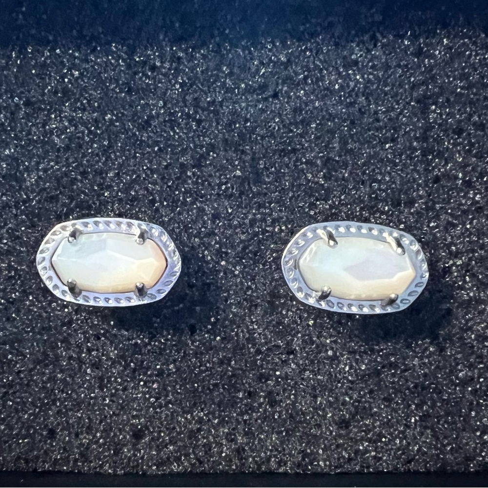 Kendra Scott Silver Oval Opal Earrings